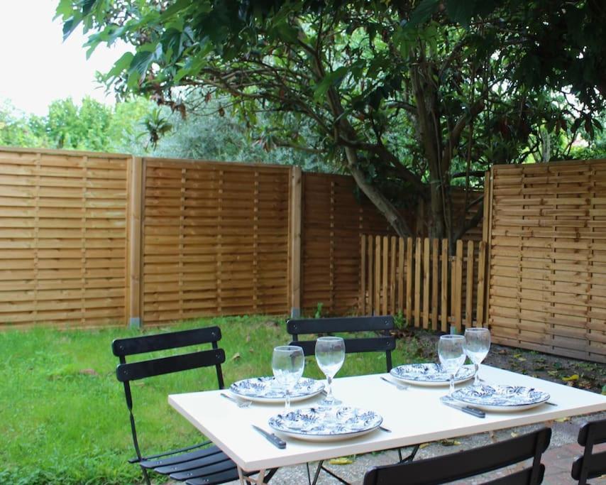 דירות בורז'ה Yokohama, Duplex Avec Jardin מראה חיצוני תמונה